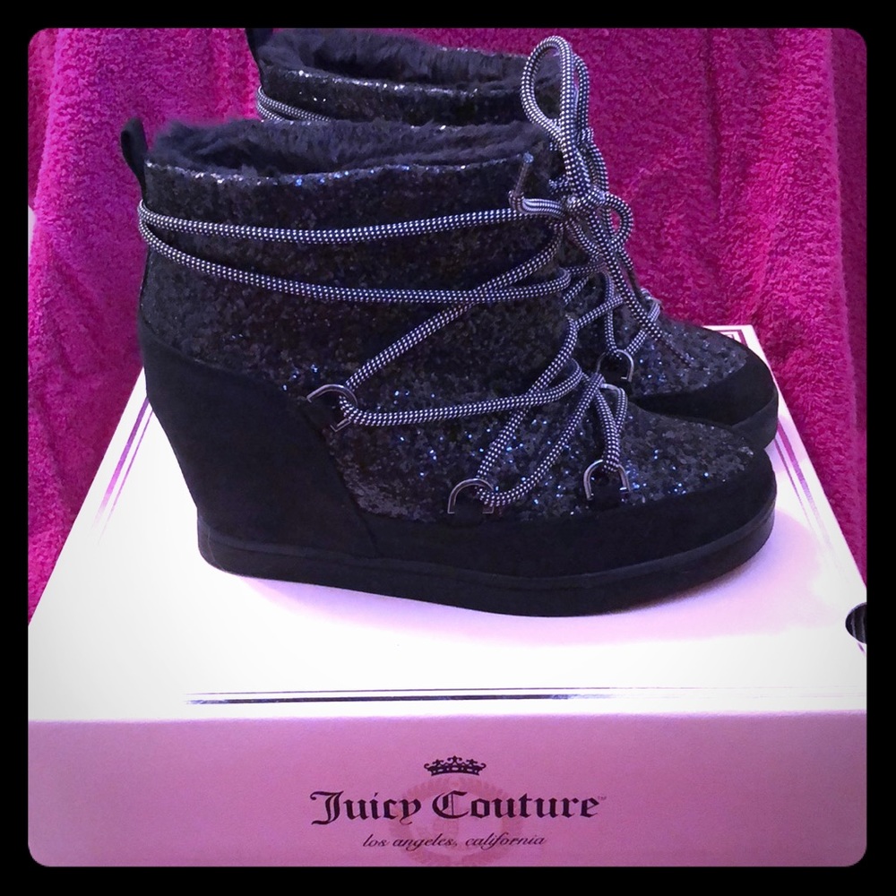 JUICY COUTURE Wedge Booties !